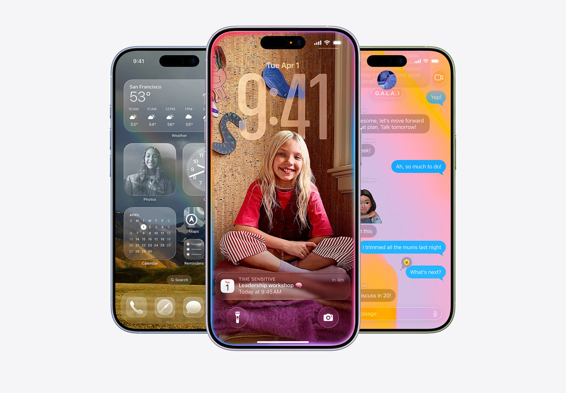 iPhone 17-enheder vist forfra i farverne: støvet lyseblå, lavendel, salviegrøn. iOS 26-funktioner –Hjemmeskærm med forskellige apps, pop-op-meddelelse fra Kalender på personligt tilpasset låseskærm, iPhone-skærm viser Beskeder med Liquid Glass-design